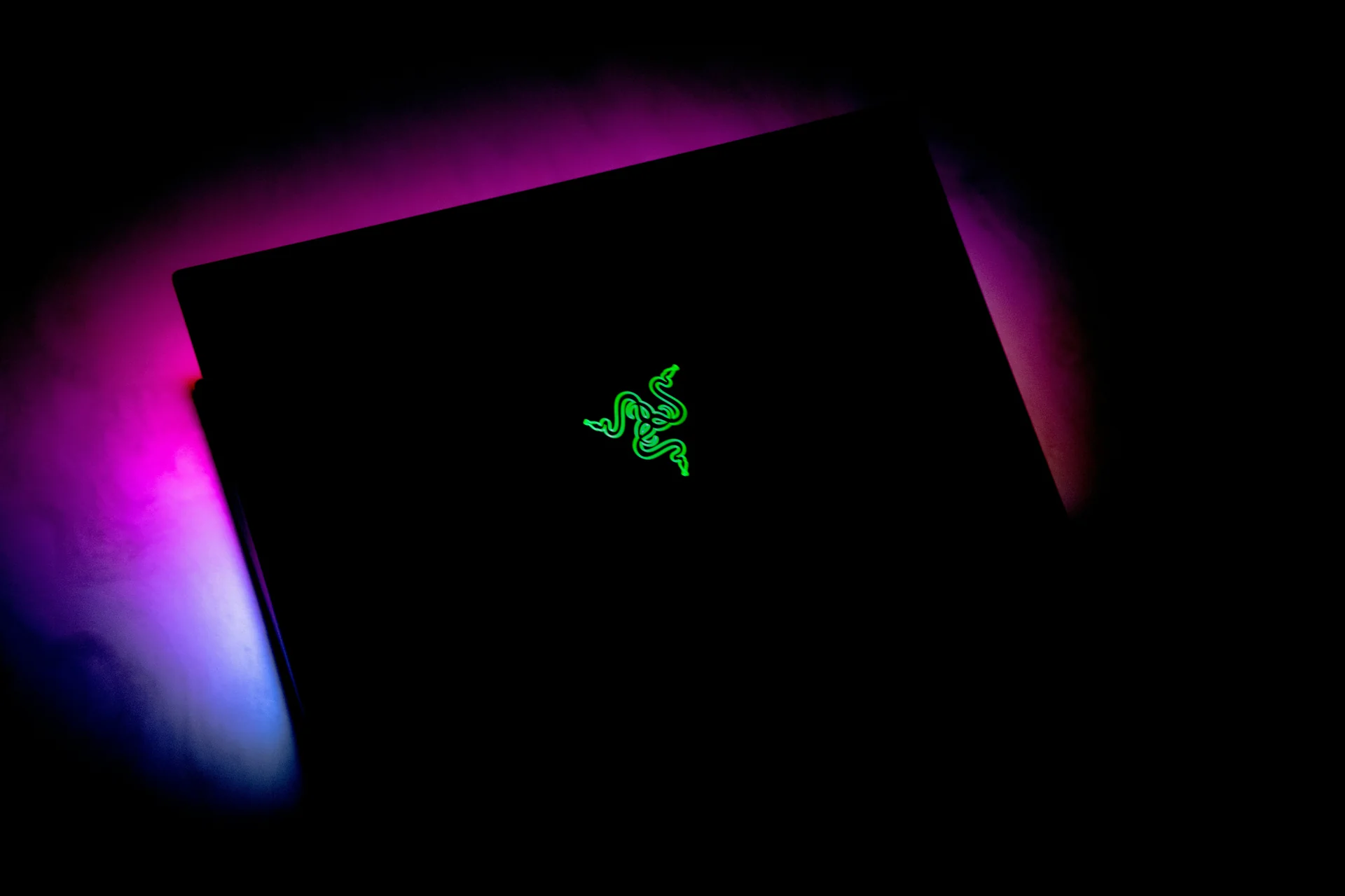 ASUS ROG Strix SCAR 18 Review (2026): Best Gaming Laptop for Performance, Portability, or Value?